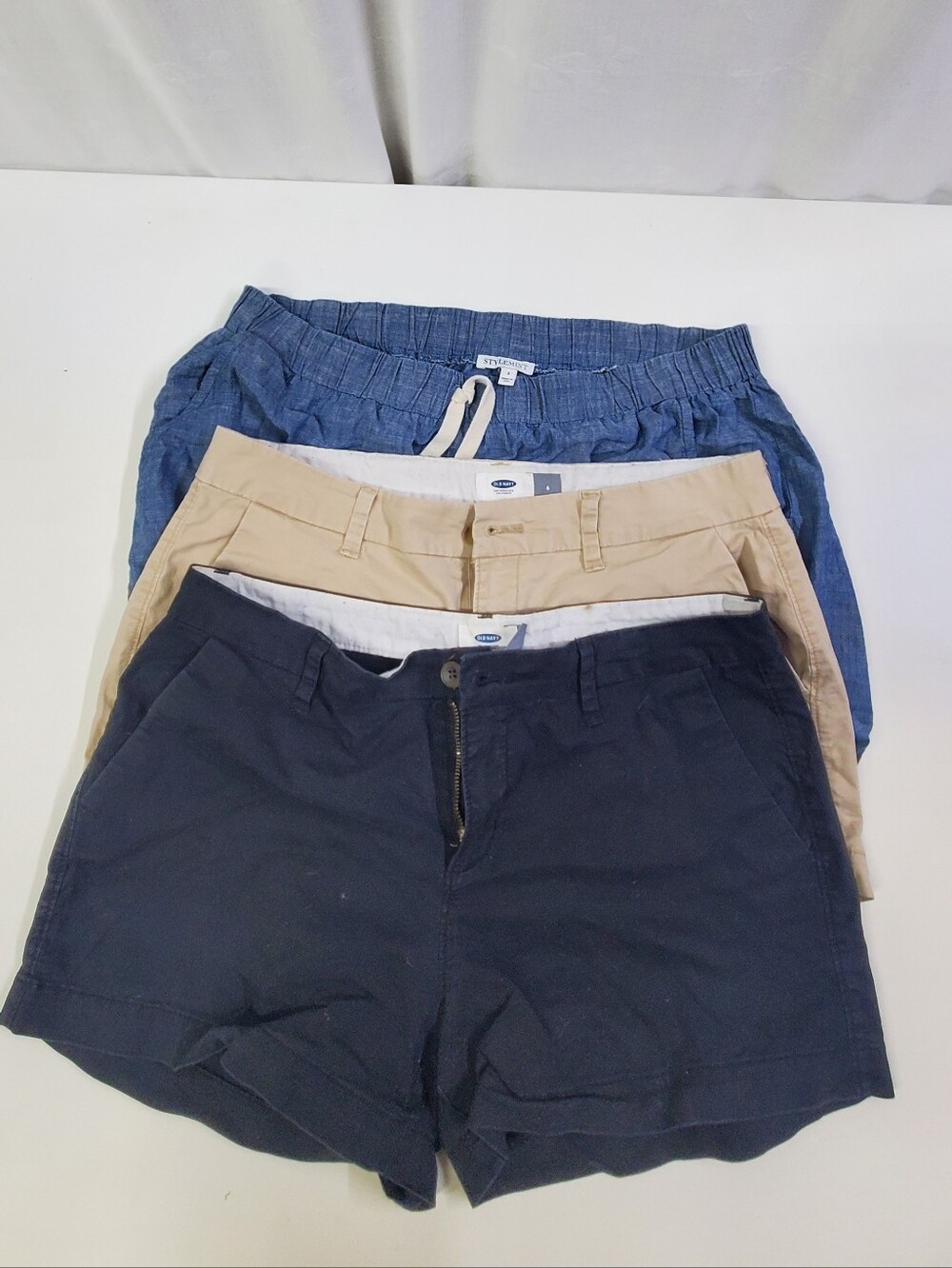 3 Pair Lot Summer Ready Women's Shorts 2 Pr Old Navy Sz 6 1 Pr Srylemint Sz 3